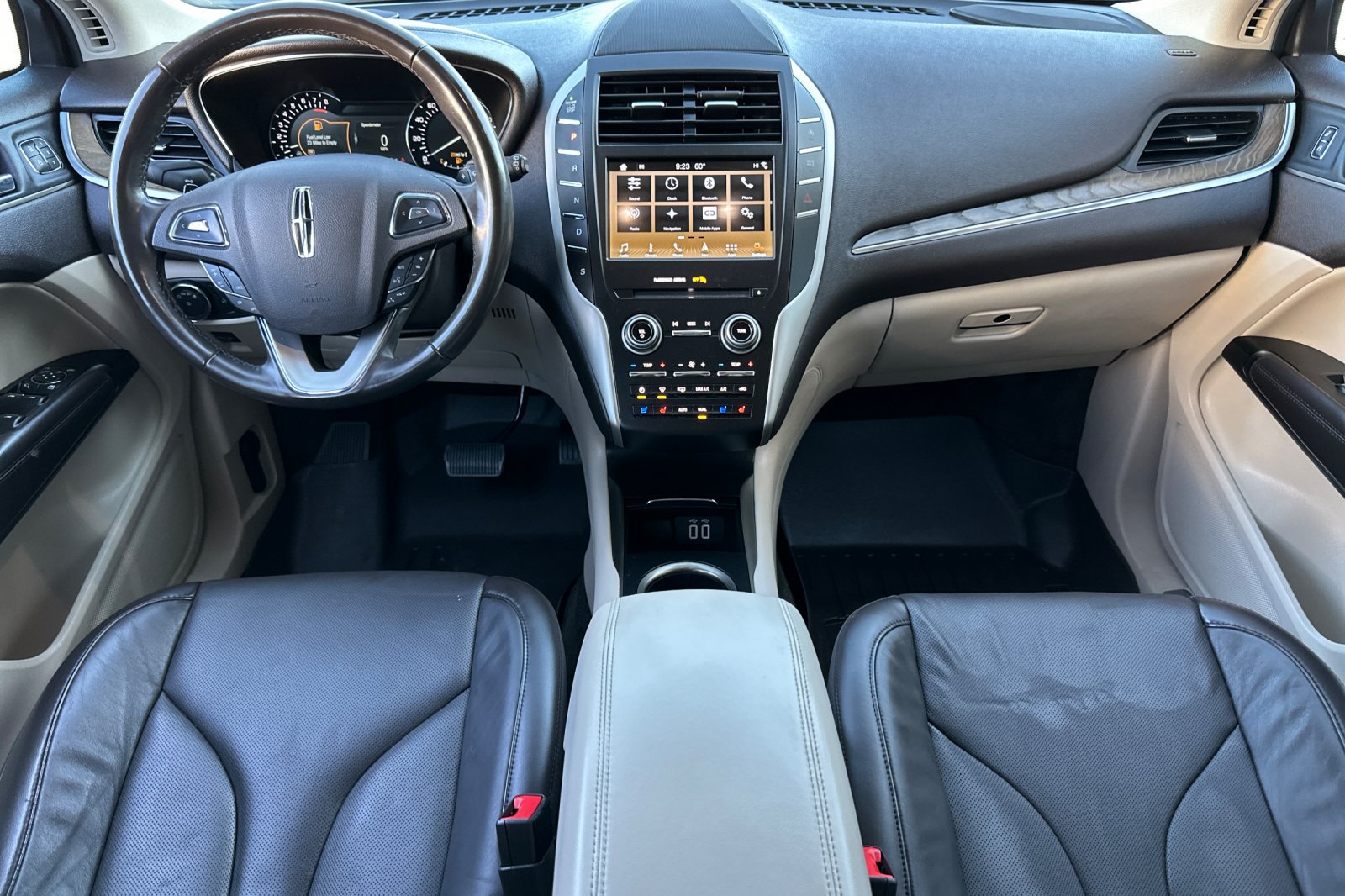 Used 2019 Lincoln MKC Reserve FWD image 14