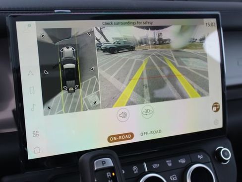 New 2026 Land Rover Defender 110 X-Dynamic SE image 18