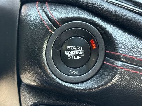 Used 2024 Dodge Durango GT RWD image 29