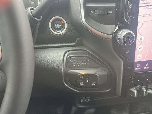 New 2026 RAM 5500 4x4 Regular Cab image 16