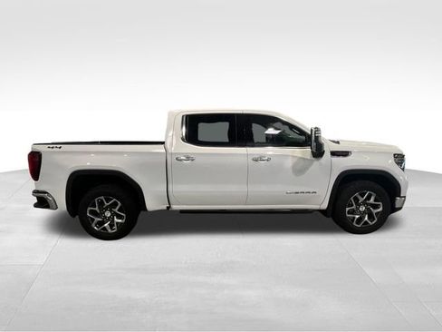 Used 2024 GMC Sierra 1500 SLT w/ SLT Premium Plus Package AWD/4WD image 8