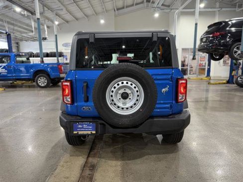Used 2022 Ford Bronco 2-Door AWD/4WD image 4