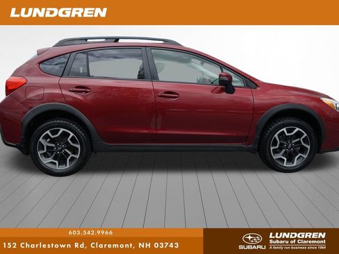 Used 2016 Subaru Crosstrek 2.0i Limited AWD/4WD image 2