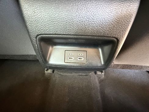 Used 2023 Toyota Corolla LE FWD image 12