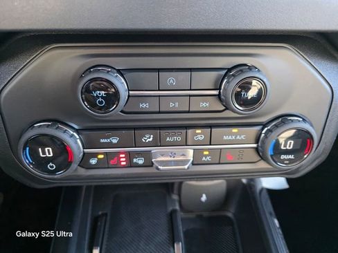 New 2026 Ford Bronco Outer Banks AWD/4WD image 21