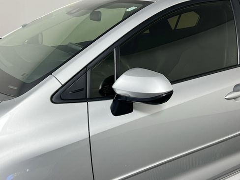 Used 2022 Toyota Corolla LE image 12