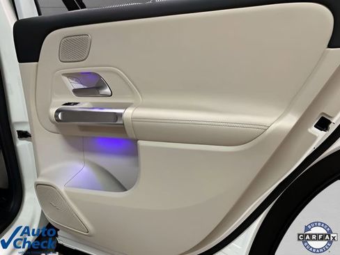 Used 2023 Mercedes-Benz EQB 300 4MATIC w/ Pinnacle Package image 72