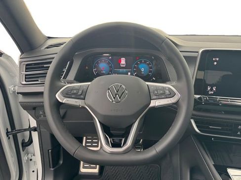 New 2026 Volkswagen Atlas Cross Sport SEL Premium R-Line AWD/4WD image 17