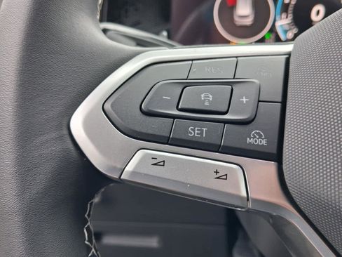 New 2026 Volkswagen Tiguan S AWD/4WD image 24