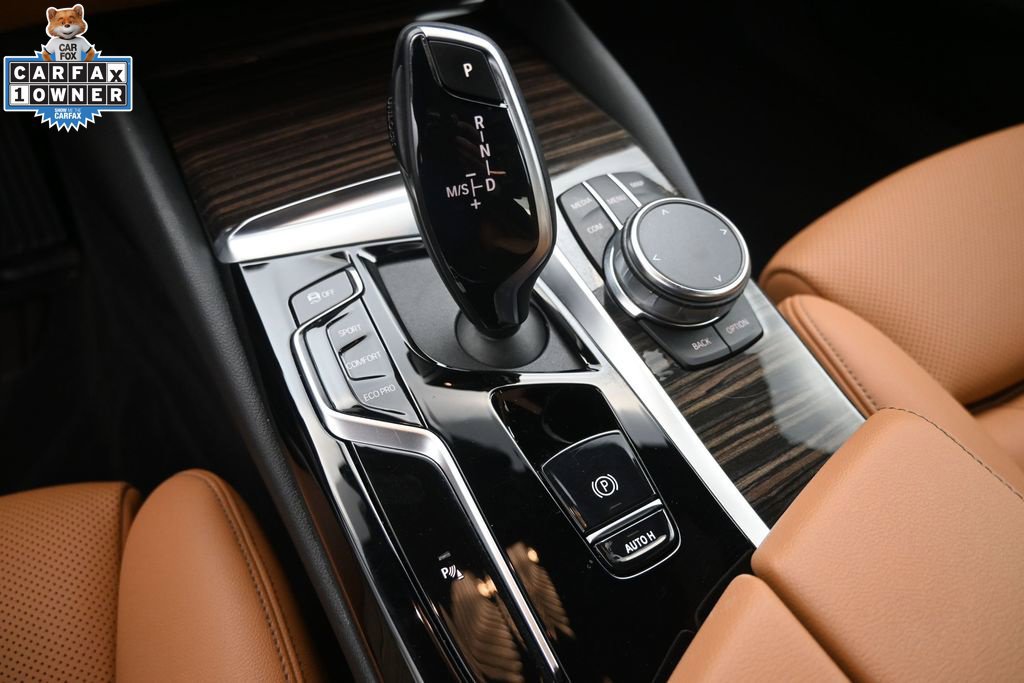 Certified 2023 BMW 530i w/ Premium Package RWD image 16