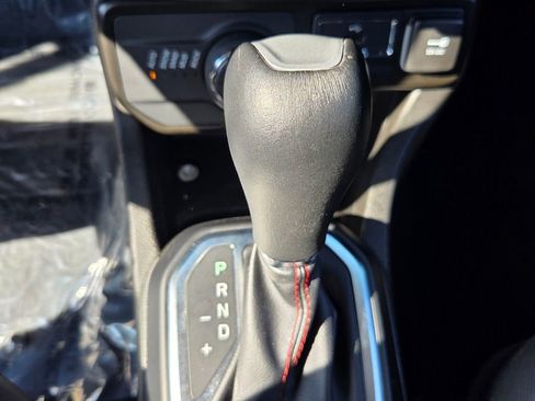 Used 2023 Jeep Renegade Trailhawk image 19