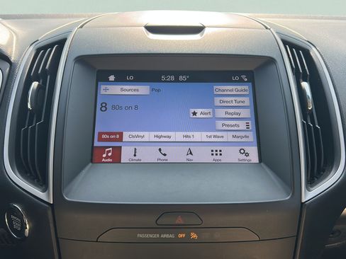 Used 2019 Ford Edge SEL w/ Equipment Group 201A FWD image 17