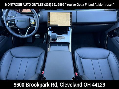 New 2025 Land Rover Range Rover Sport SE image 18