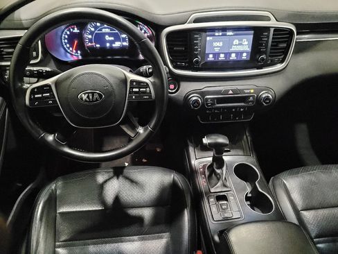 Used 2020 Kia Sorento EX AWD/4WD image 22