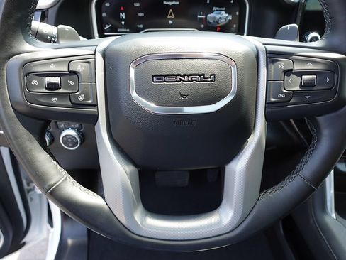 Used 2024 GMC Sierra 1500 Denali w/ Denali Reserve Package AWD/4WD image 60