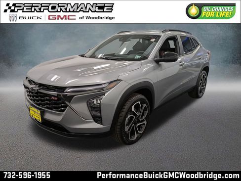 Used 2024 Chevrolet Trax RS w/ Sunroof Package image 1