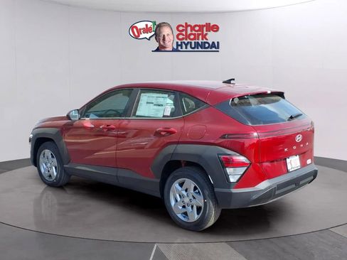 New 2026 Hyundai Kona SE FWD image 3