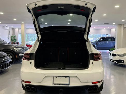 Used 2018 Porsche Macan GTS AWD/4WD image 41
