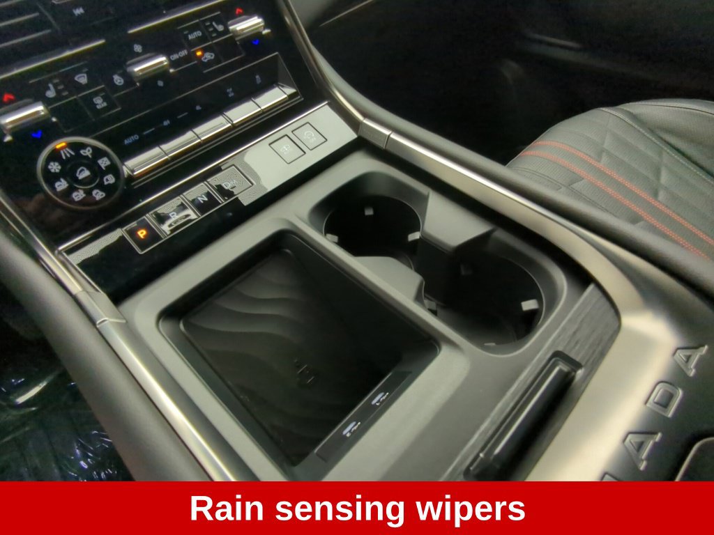 Used 2025 Nissan Armada PRO-4X AWD/4WD image 30
