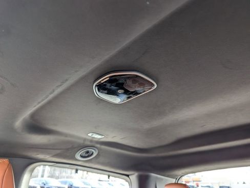 New 2026 Chrysler Pacifica Pinnacle w/ Trailer Tow Group AWD/4WD image 49