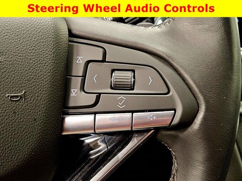 Used 2024 Cadillac XT6 Premium Luxury w/ Technology Package image 35