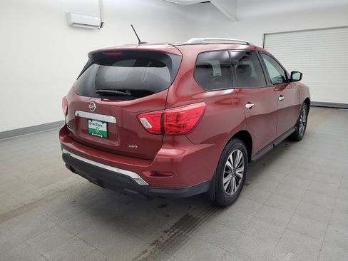 Used 2017 Nissan Pathfinder S image 9