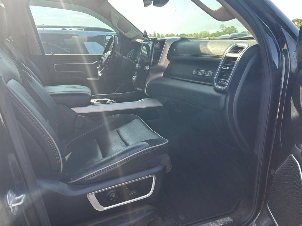 Used 2020 RAM 1500 Laramie RWD image 4