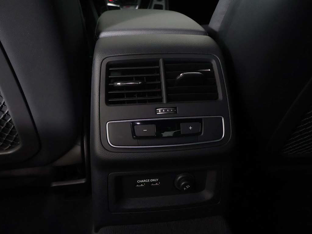 Used 2023 Audi S4 Premium Plus w/ Premium Plus Package AWD/4WD image 50