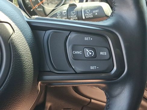 Used 2021 Jeep Wrangler Unlimited Sport AWD/4WD image 21