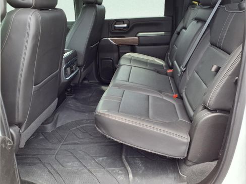 Used 2022 Chevrolet Silverado 2500 High Country AWD/4WD image 23