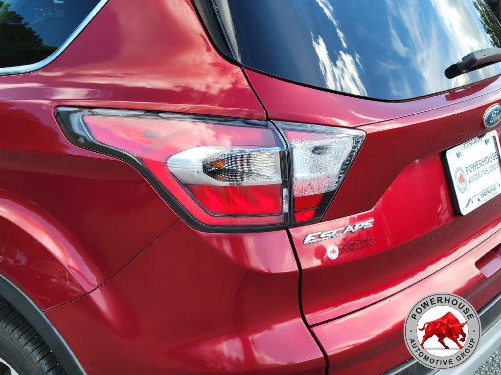 Certified 2017 Ford Escape SE w/ Equipment Group 201A FWD image 13