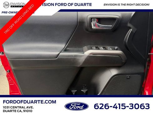 Used 2022 Toyota Tacoma TRD Off-Road image 13
