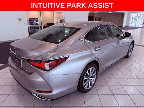 Certified 2021 Lexus ES 350 w/ Premium Package image 9