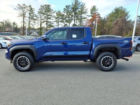 New 2025 Toyota Tacoma TRD Off-Road image 6