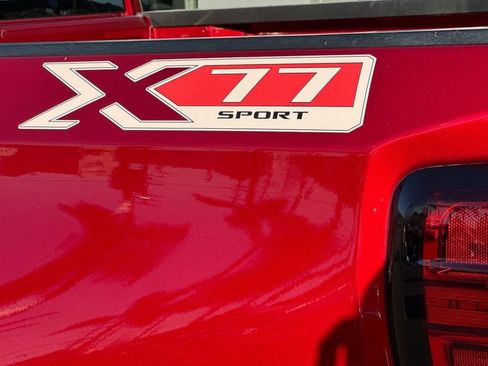 Used 2024 GMC Sierra 1500 Elevation image 31