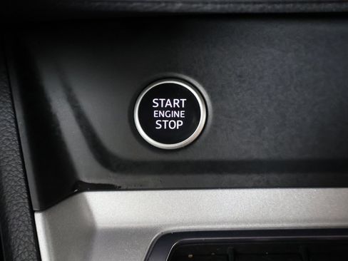 Used 2023 Audi Q3 2.0T Premium w/ Convenience Package image 37