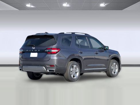 New 2026 Honda Pilot EX-L image 8