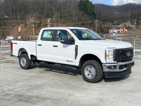 New 2026 Ford F250 XL w/ XL Chrome Package AWD/4WD image 1