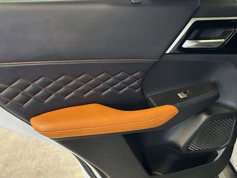 Used 2023 Mitsubishi Outlander SEL Black Edition image 12