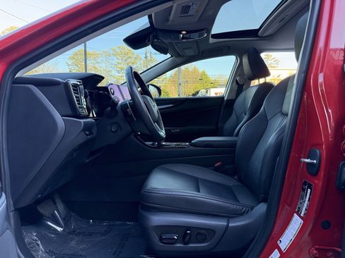 Used 2025 Lexus NX 250 FWD w/ Premium Package image 25