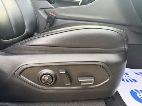 Used 2023 Jeep Grand Cherokee 4WD 4xe image 23