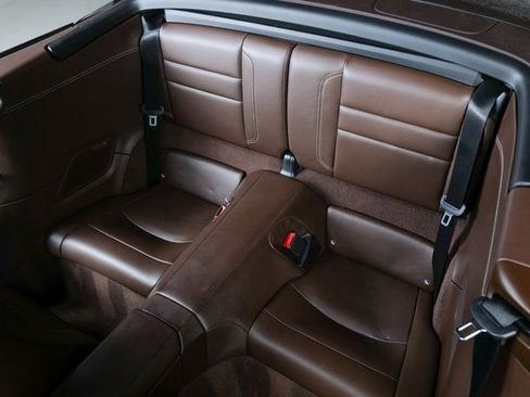 Used 2021 Porsche 911 Carrera S image 5