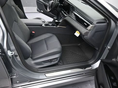 New 2025 Toyota Camry XLE w/ Premium Plus Package FWD image 12