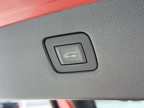 Used 2024 Buick Envista Sport Touring w/ Convenience I Package image 10