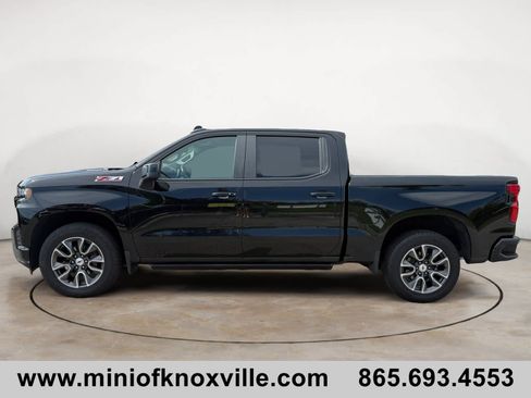 Used 2021 Chevrolet Silverado 1500 RST w/ Z71 Off-Road Package AWD/4WD image 6