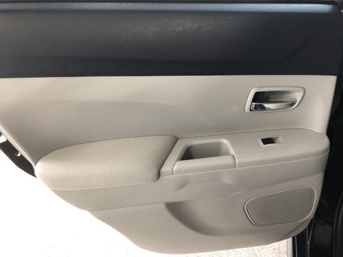 Used 2017 Mitsubishi Outlander Sport ES FWD image 13