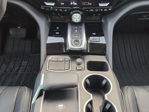 Certified 2023 Acura MDX FWD w/ Technology Package image 19