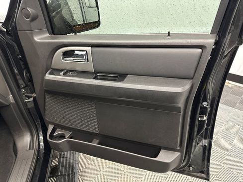 Used 2013 Ford Expedition EL Limited RWD image 14