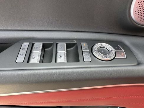 Used 2025 Genesis GV80 3.5T e-SC image 23