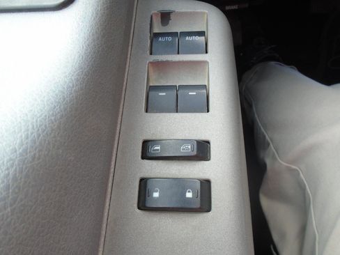 Used 2013 Ford F250 4x4 Crew Cab Super Duty image 15